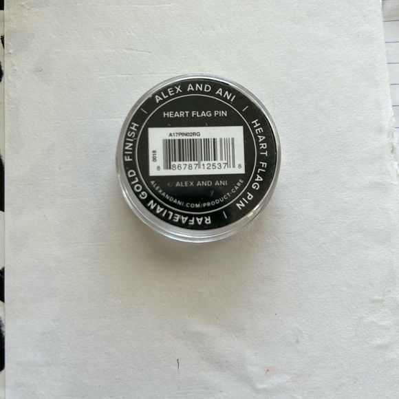 Alex and Ani Heart Flag Pin Gold New - Picture 2 of 2